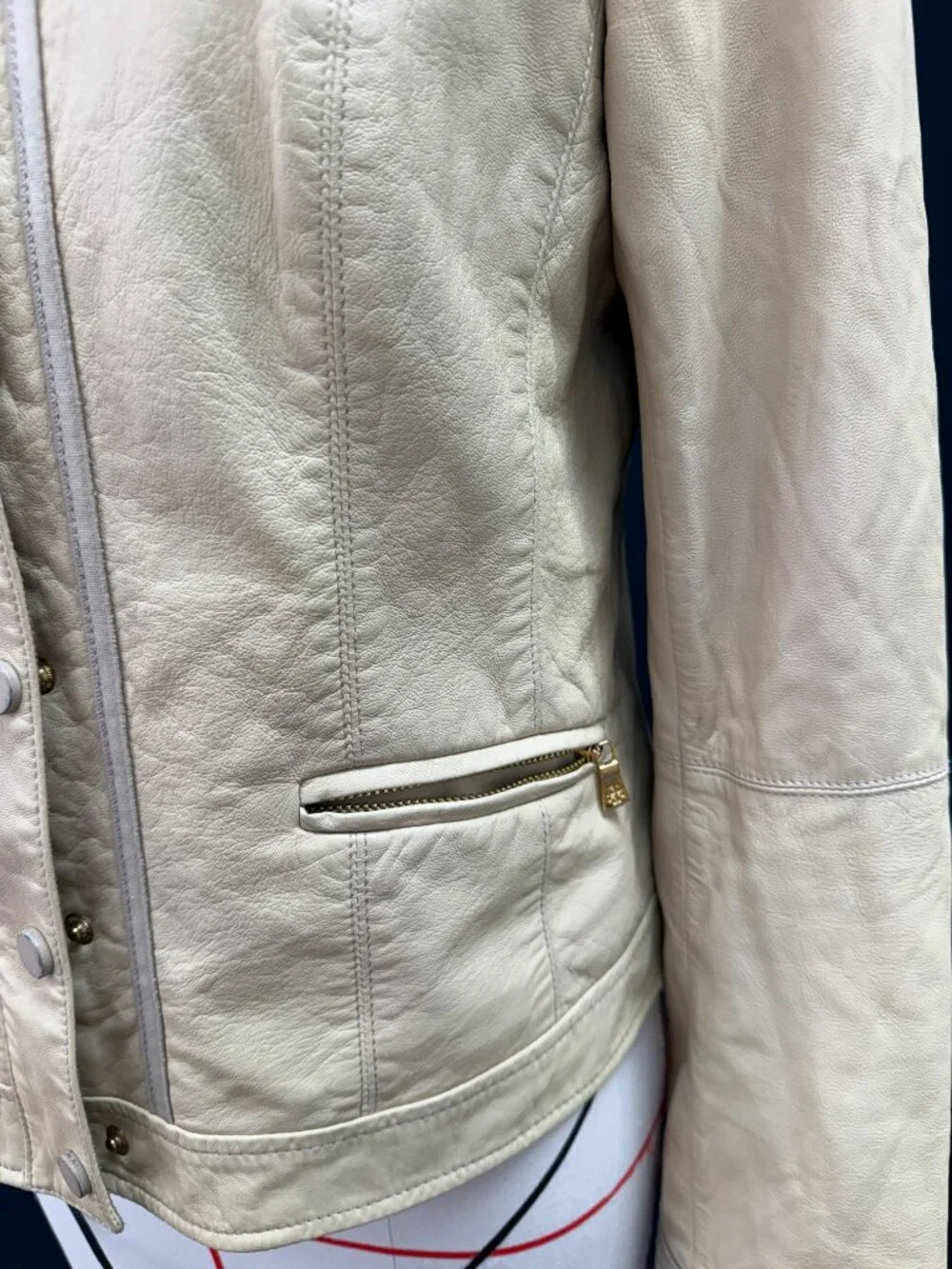 Great conditions Tory Burch leather jacket